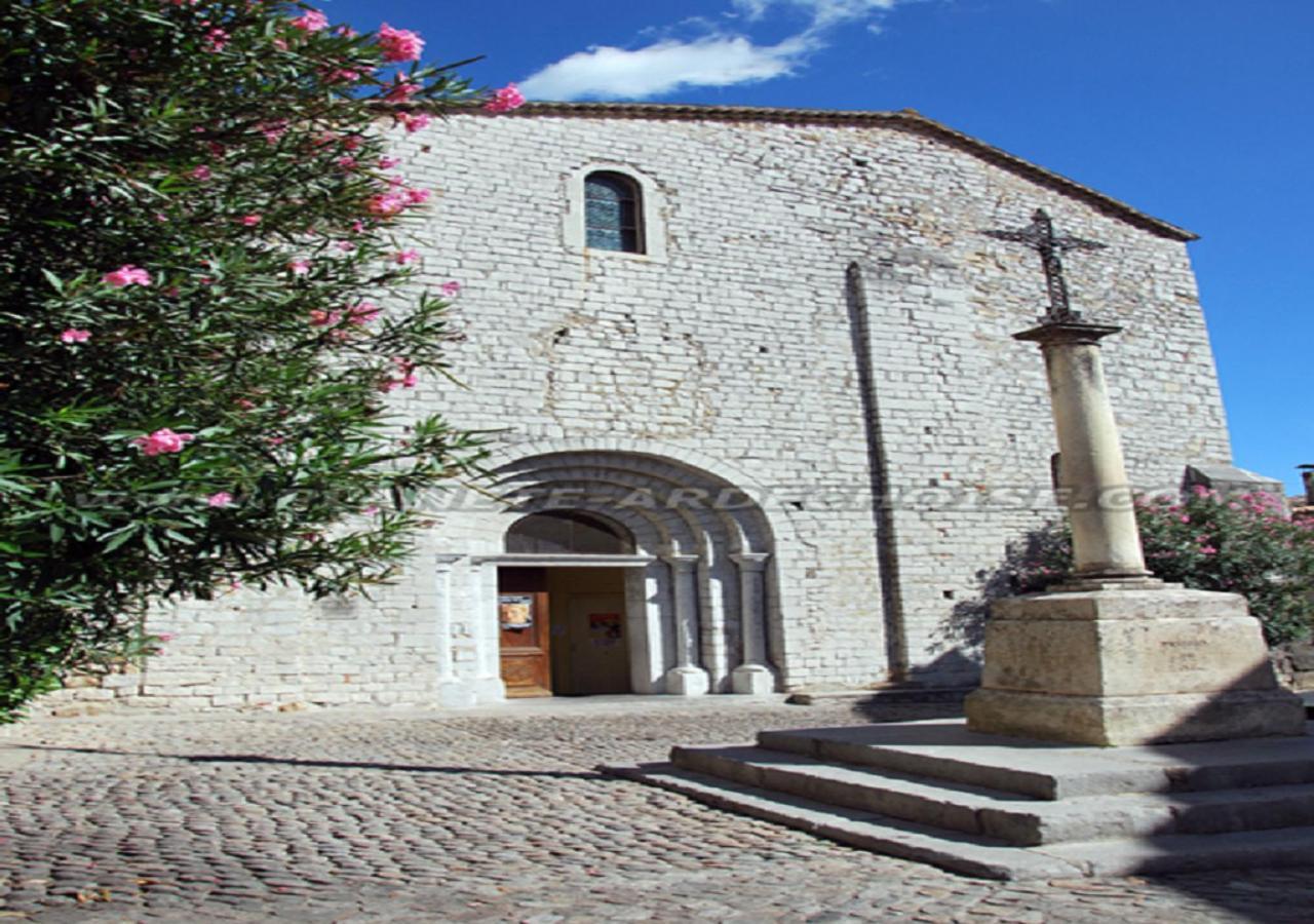 Residence De Tourisme Domaine De Janus Ruoms Exterior foto